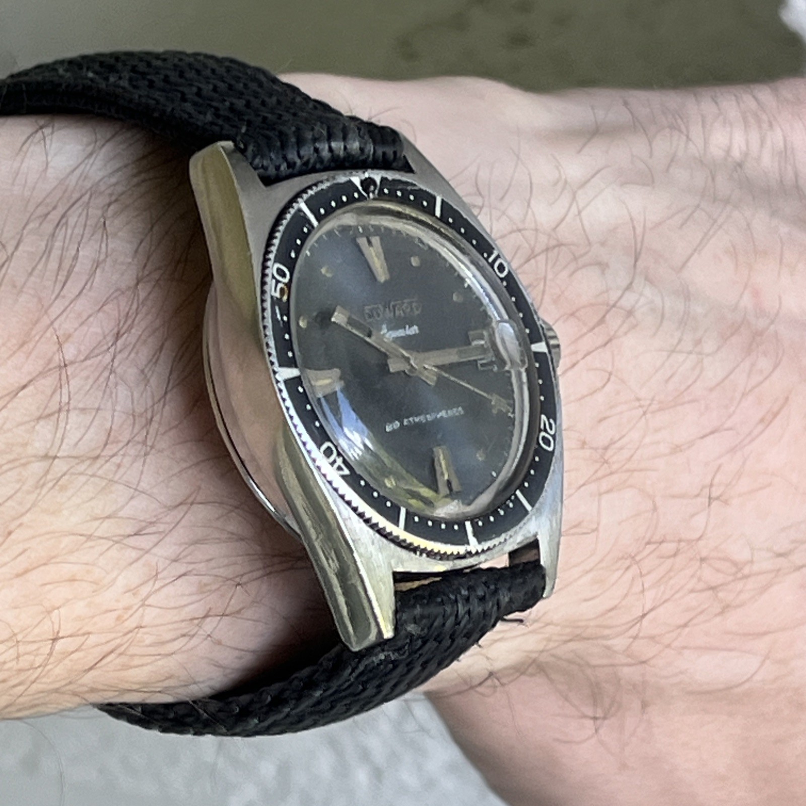 DuWard Aquaastar Diver Super Compressor Date Ref. 1903 7-68 Vintage Skin Diver