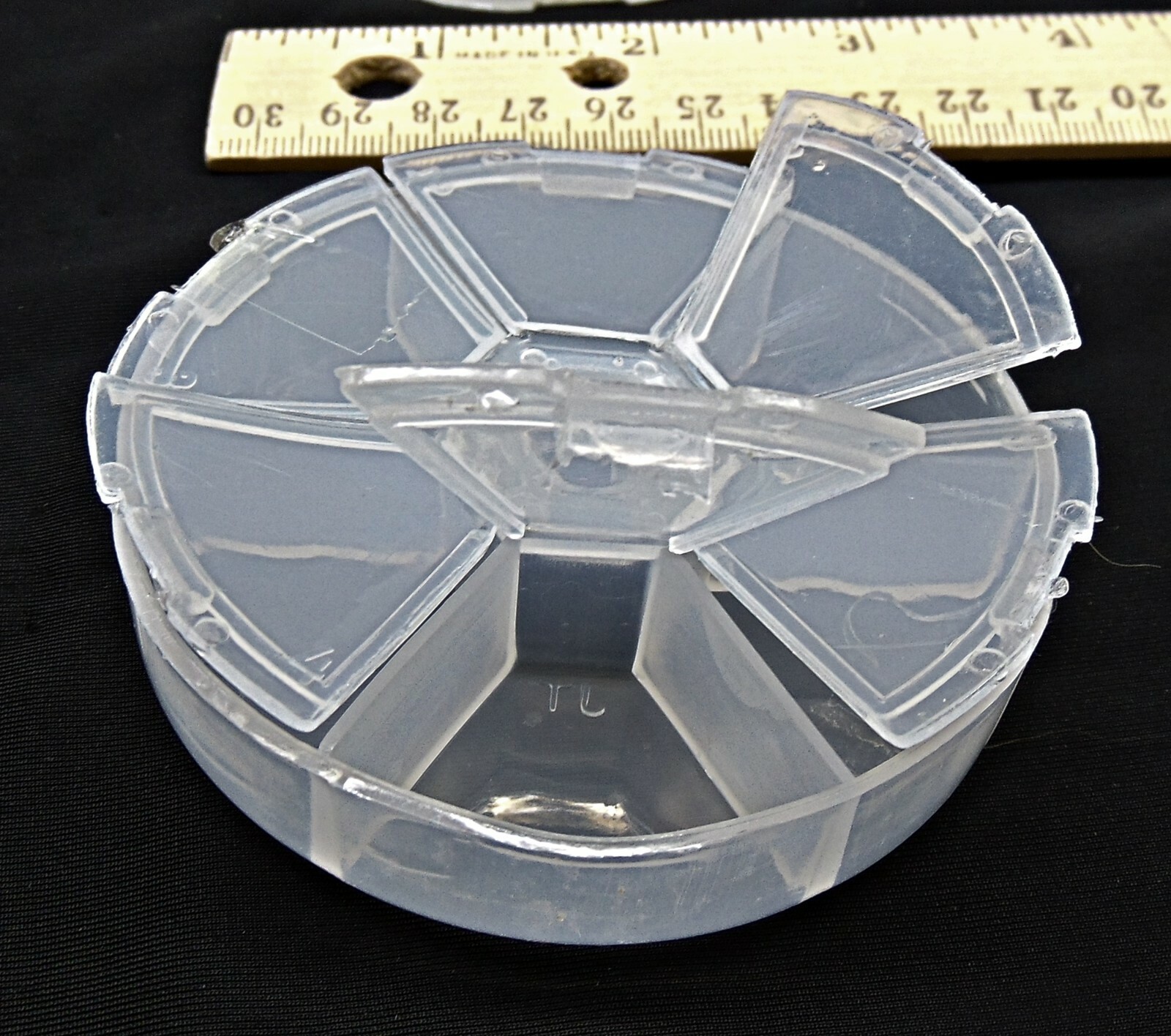 SPLIT RING MIX in Handy Container~ Silver Plated 6 Sizes 4 to 10mm 2,000+ piece