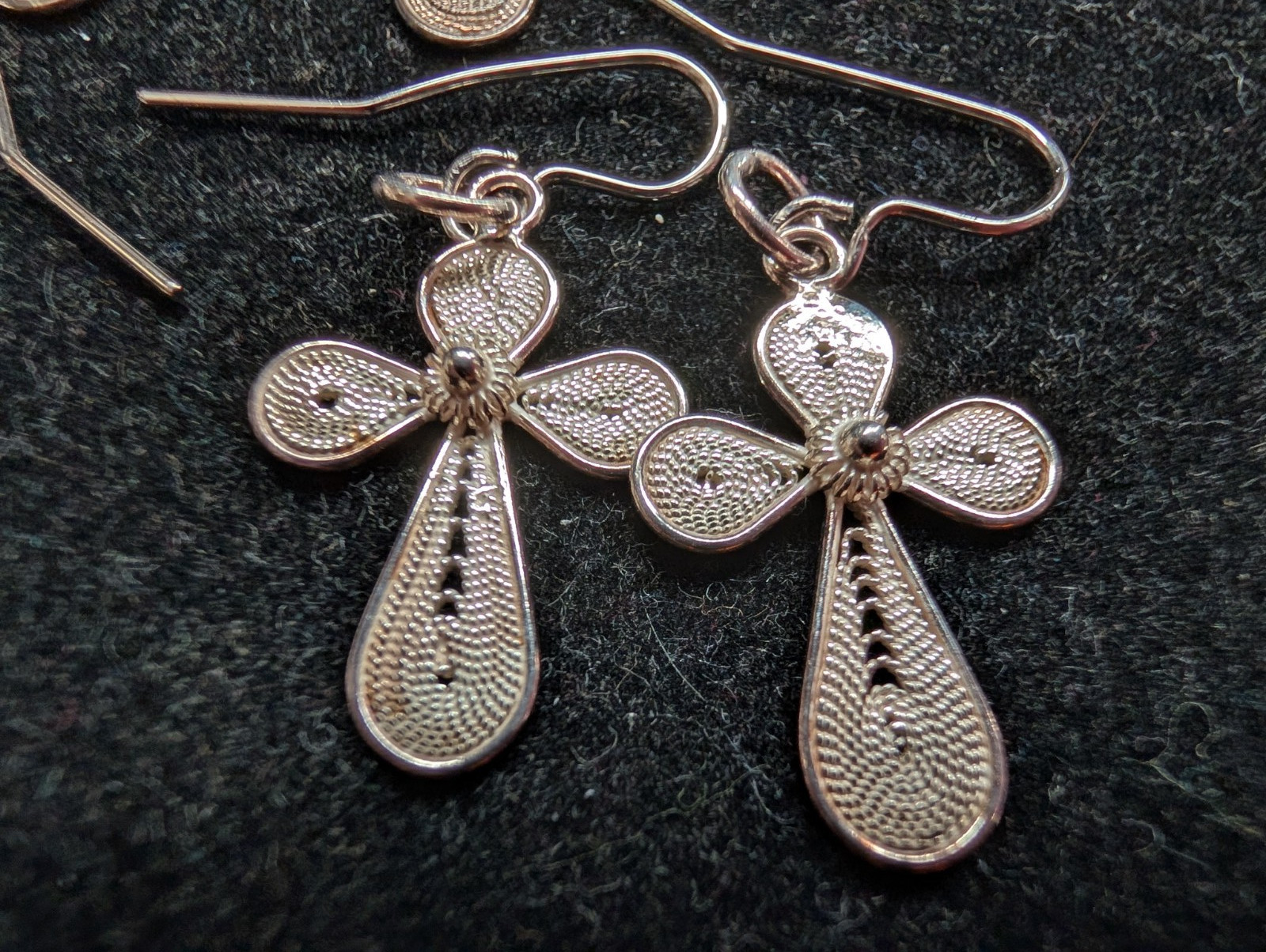 3 Pair NOS Sterling Silver Filagree Cross Earrings 5.7gr 260150