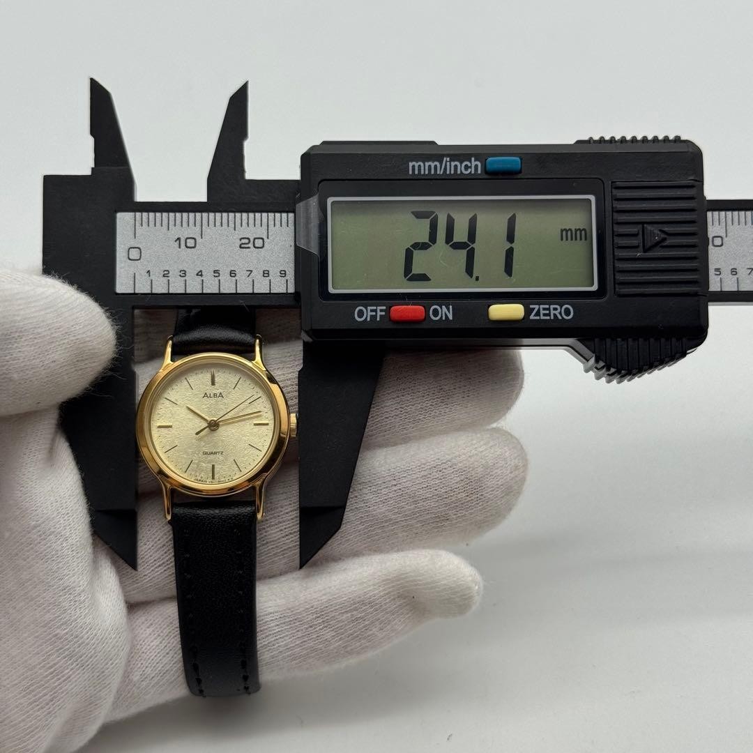 Working Item SEIKO Alba Quartz New Battery Gold Watch