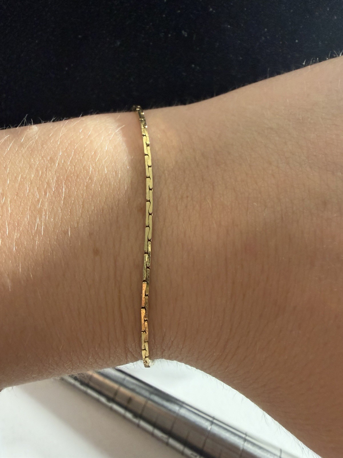 Vintage Avon Gold Tone Herringbone Bracelet 7.75” Minimalist Chain Signed