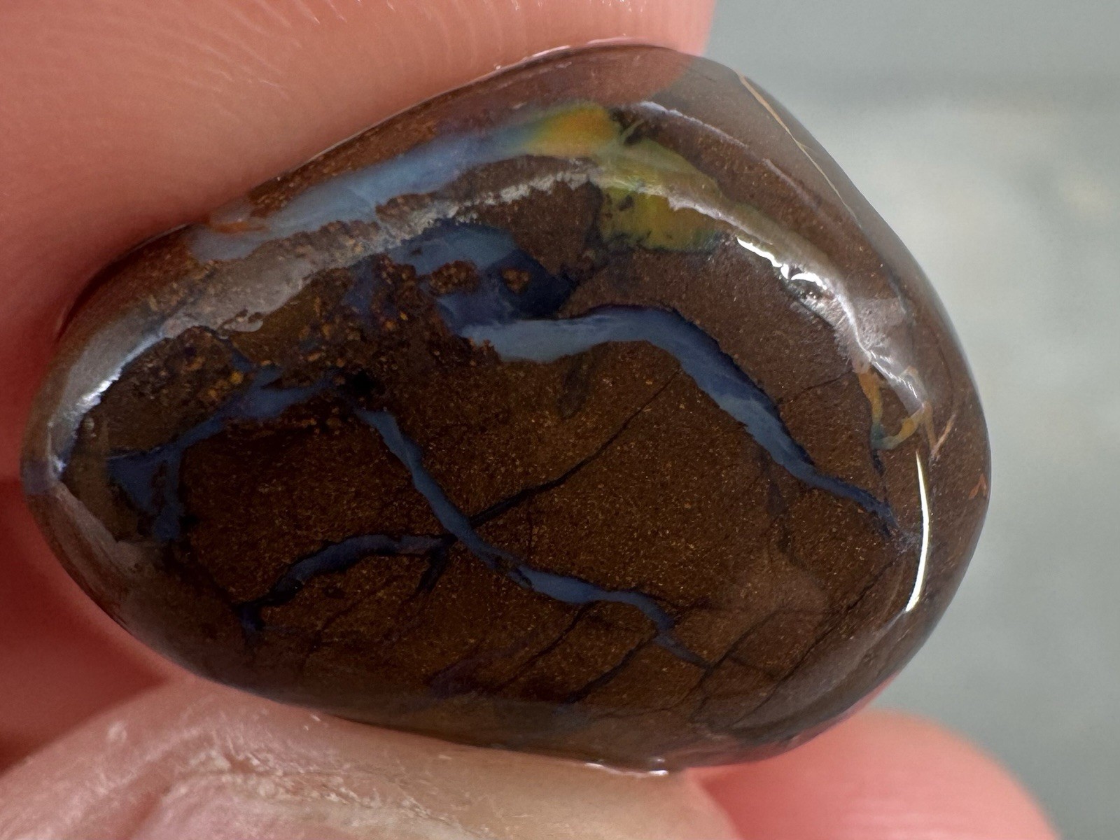 153ct Australian Boulder Opal Rub Parcel 20 Pieces Crystal Pattern Mixed Colors