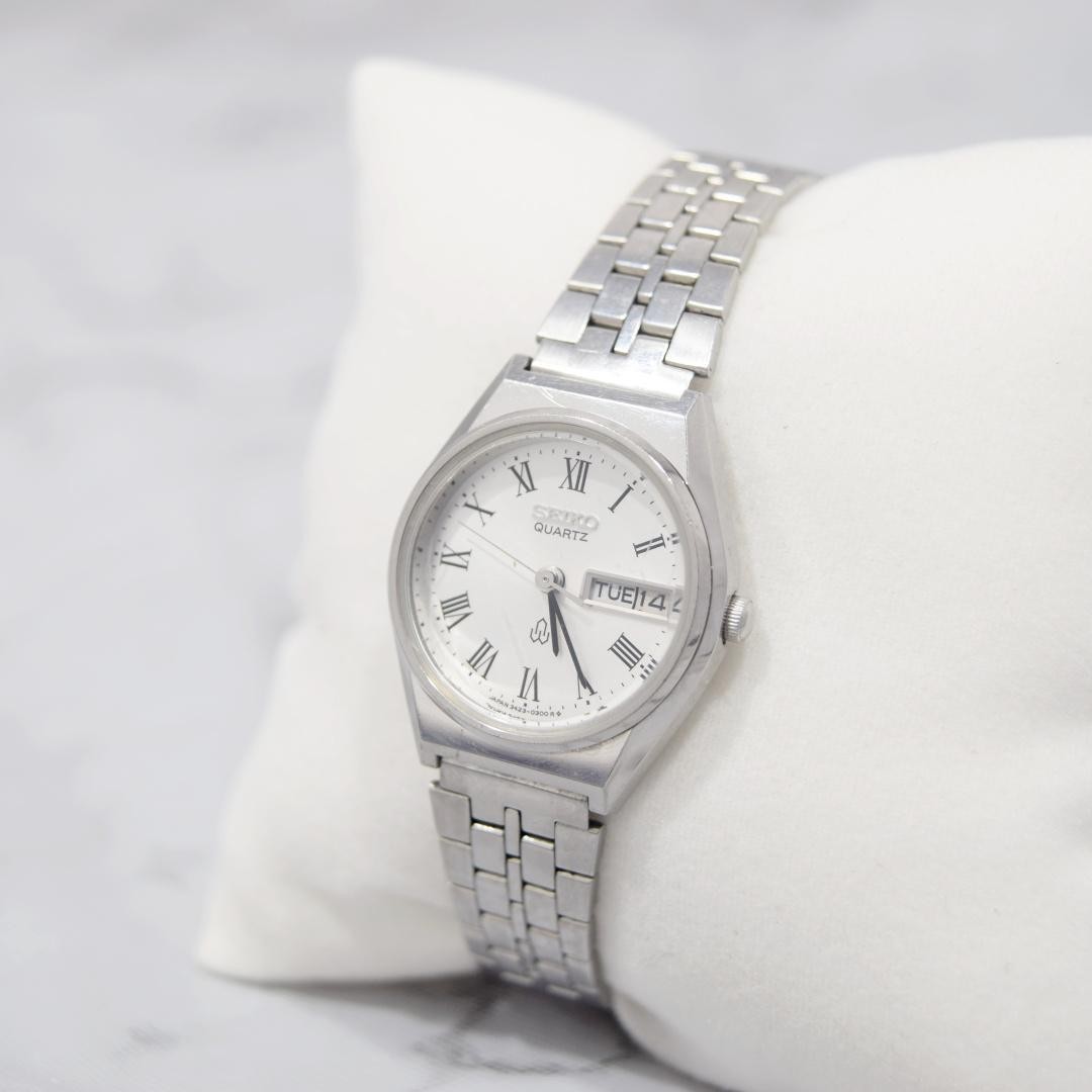 Working condition, 1980 SEIKO ladies’ vintage watch, new battery.