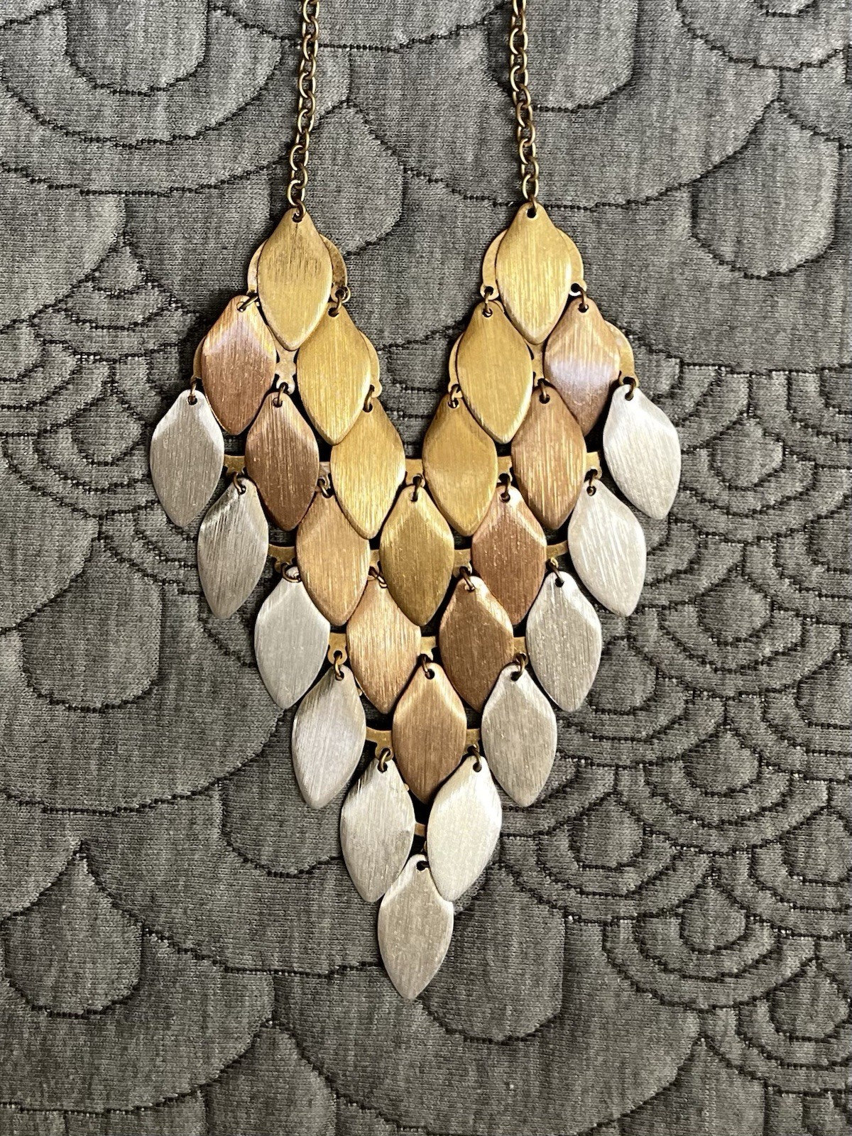 Tri-Tone Necklace Brushed Satin Gold/Copper/Silver Adjustable Chain!! V-Shape