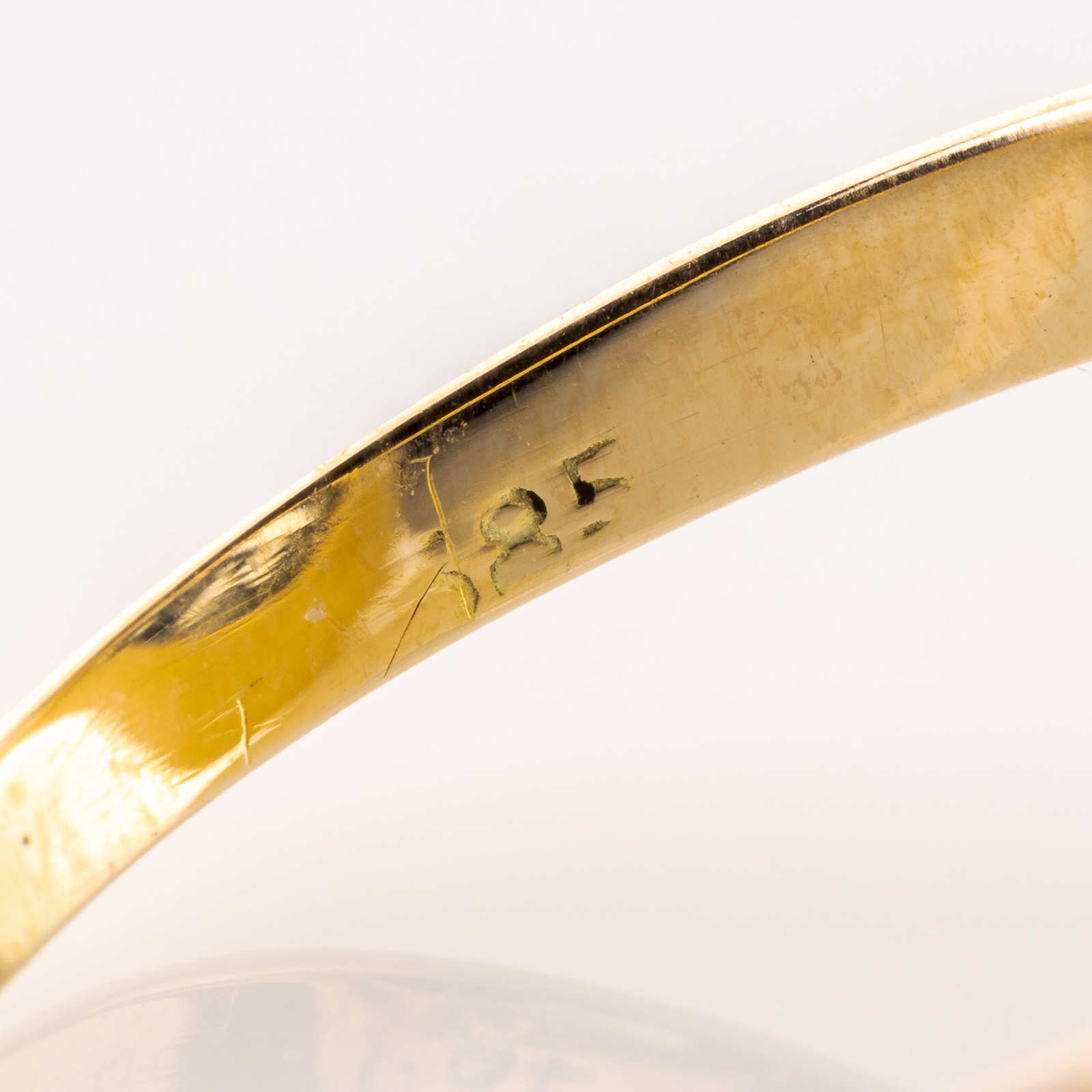 Vintage 14k gold ring with an aquamarine