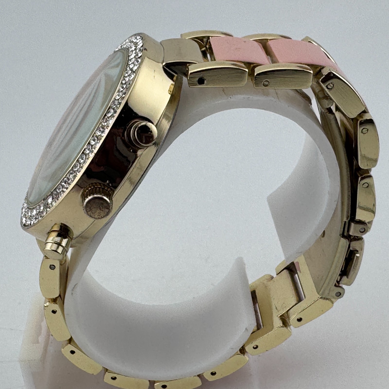 US Polo Assn Quartz Watch Women 40mm Gold Tone Pink Rhinestone New Battery 6.75″