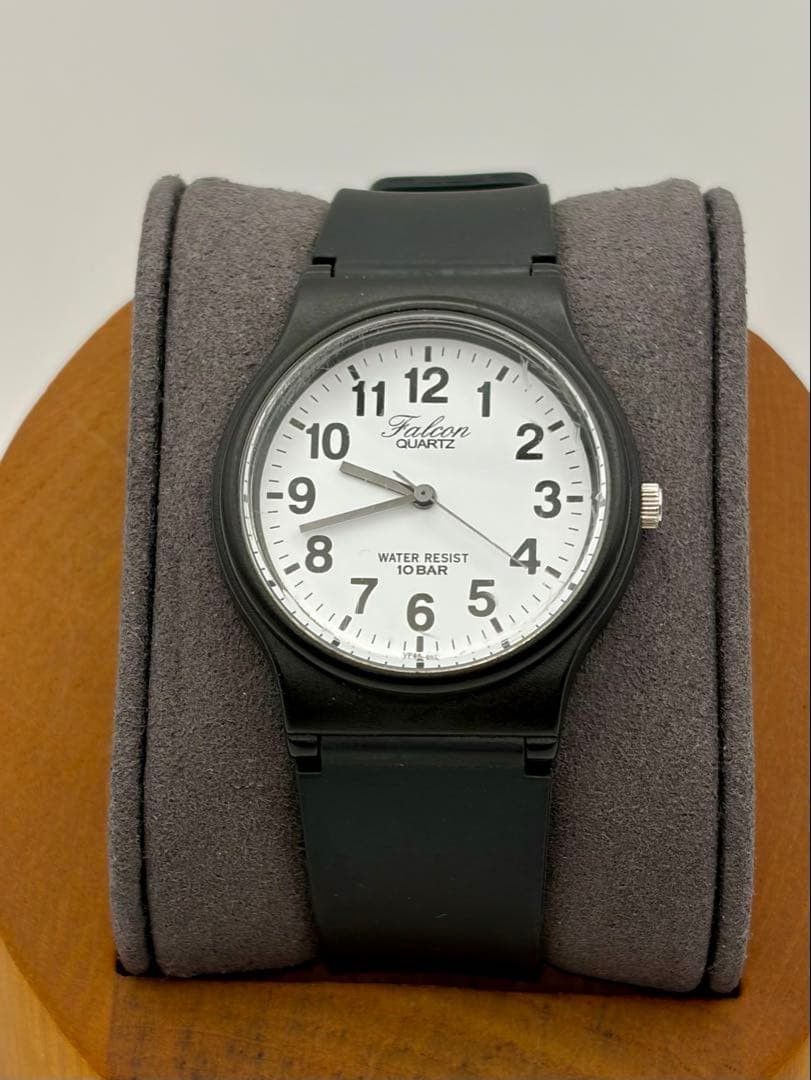 CITIZEN Q&Q Analog Quartz Watch