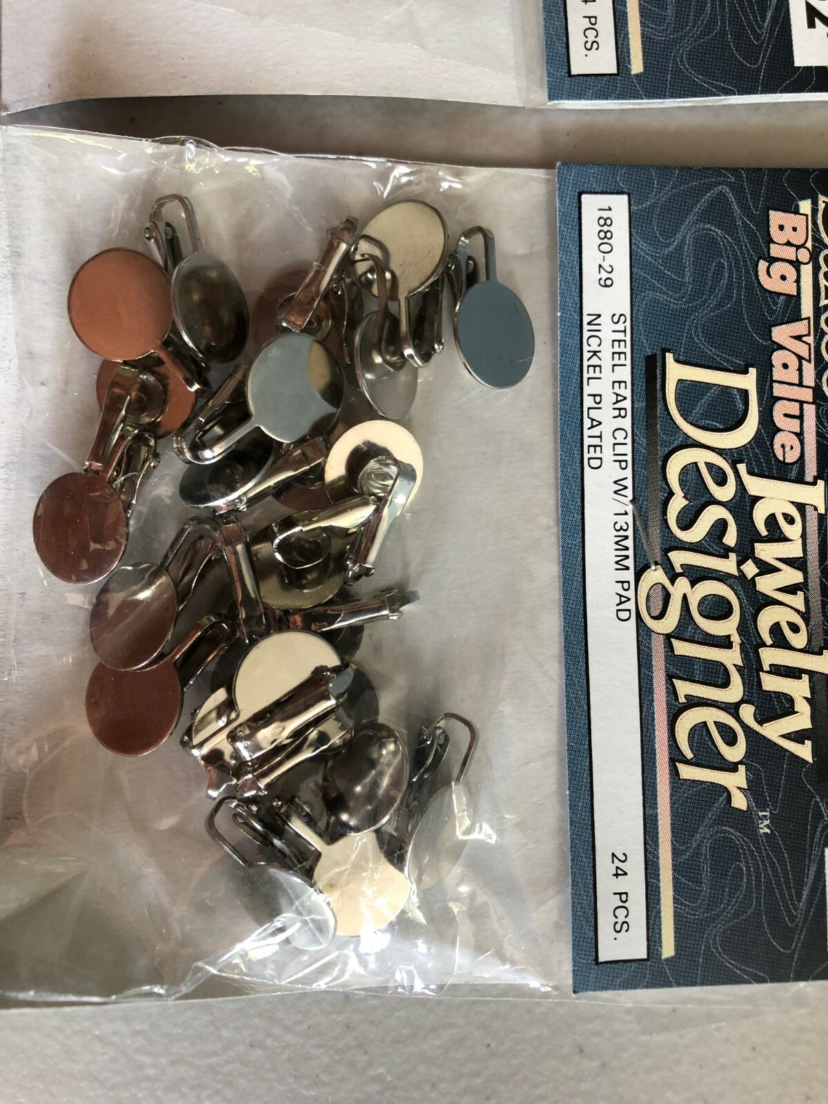 DARICE Homemade Round Earring Craft Inventory – Jewelry