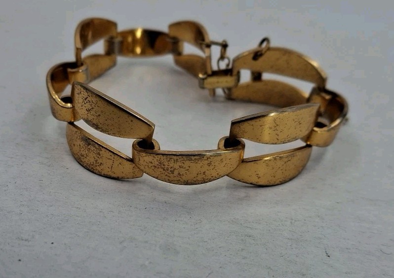 Vintage Monet Jewelers Gold Plated Chunky Double Link Bracelet With Safety Chain