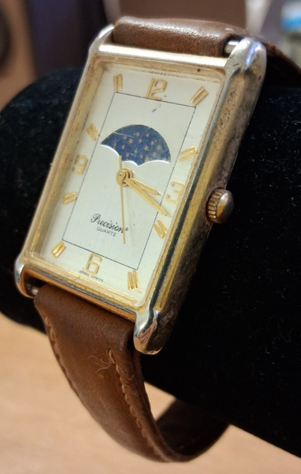 VINTAGE PRECISION QUARTZ BY GRUEN WRISTWATCH MOON PHASE RECTANGULAR TANK WATCH