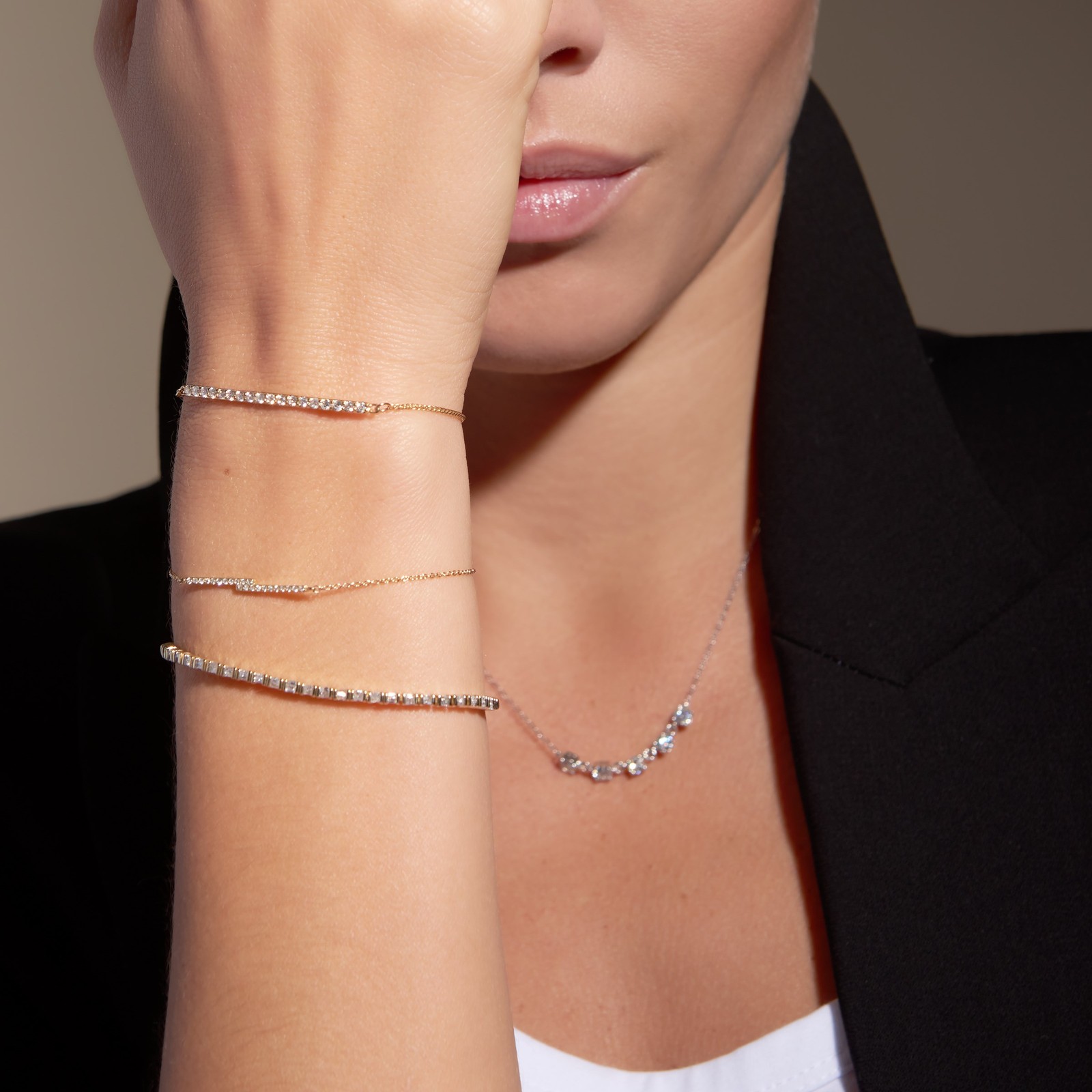 Welry Double Bar Bracelet with Diamonds in 10K Yellow Gold, 8.75″