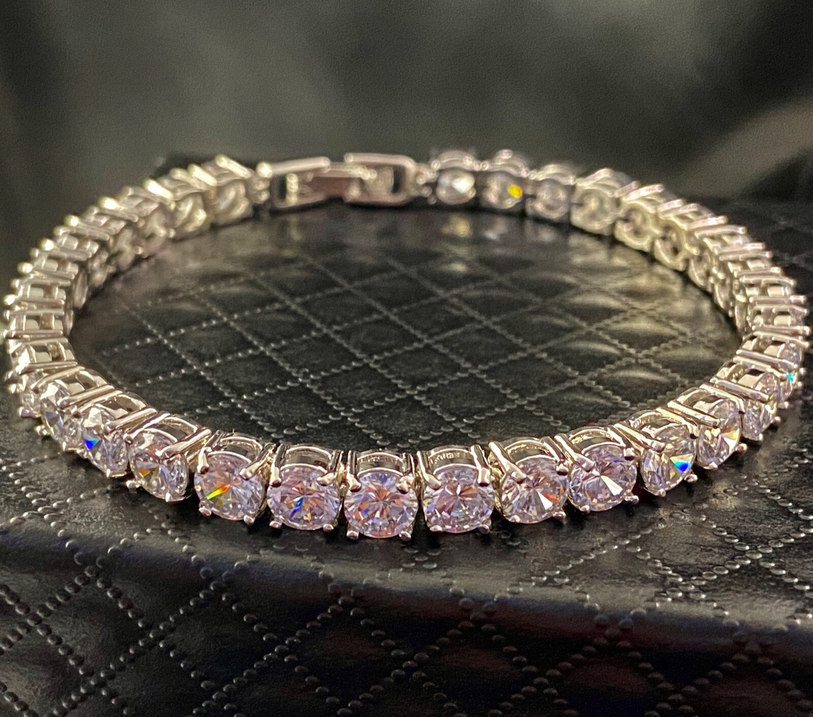 16 cwt Round Simulated Diamond Tennis Bracelet 18k White Gold Plated Over 7.5″