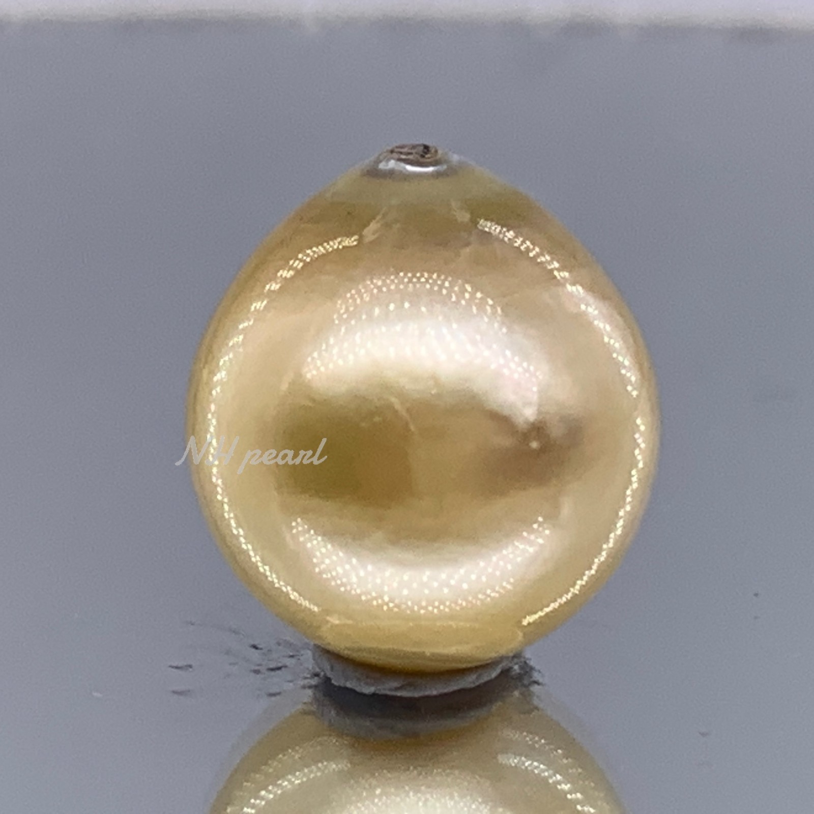 South Sea Pearl Near round 12mm x 13.4mm Lombok Indonesia 2.66g undrilled