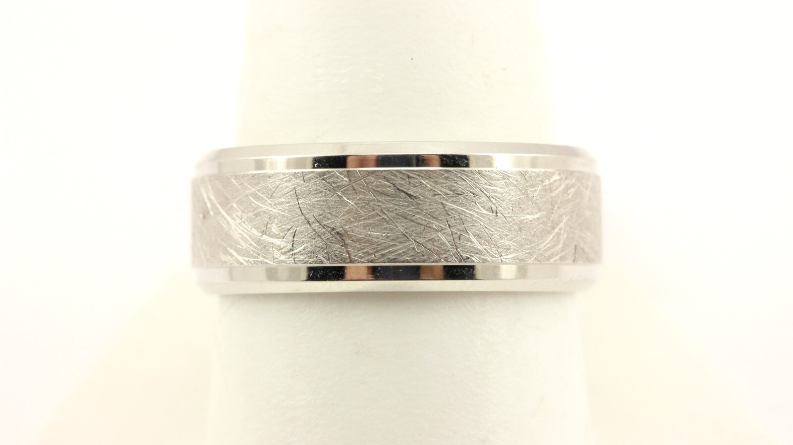 935 Argentium Sterling Silver wedding band sz10 comfort fit 8mm cross-hatch 8.9g