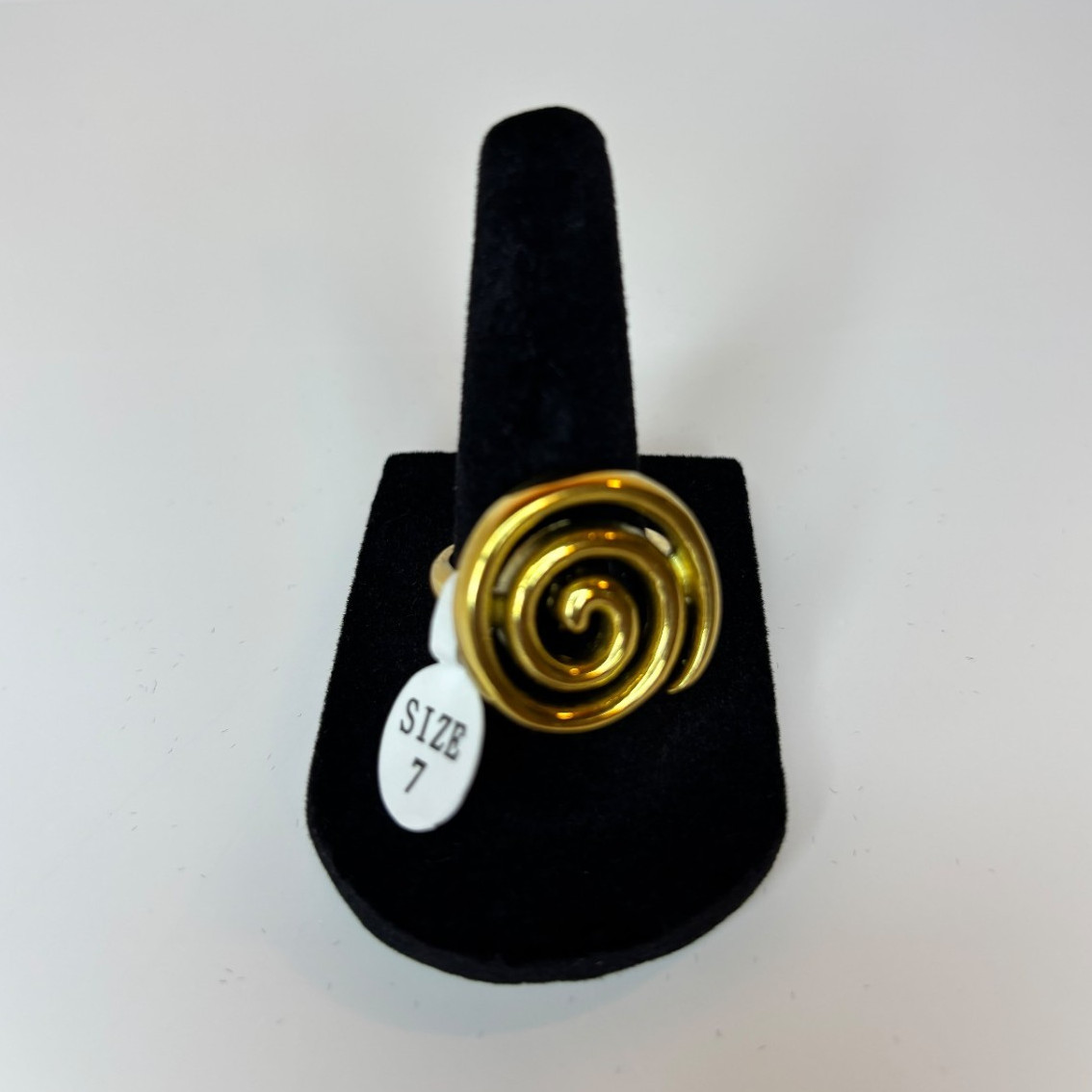 Gold Tone Spiral Swirl Cocktail Ring Size 7, No Stone, Metal Art Theme