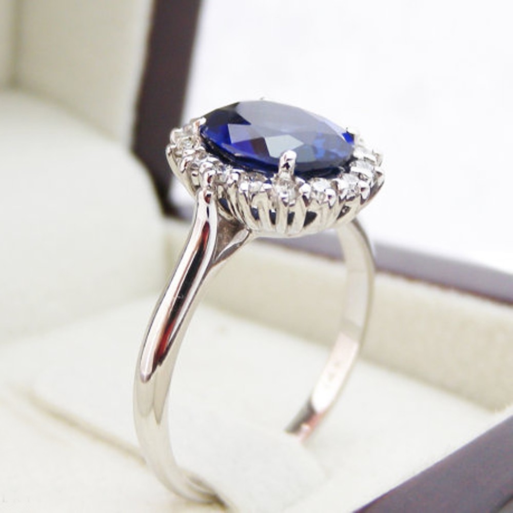 3.94 Ct Natural Oval Shape Sapphire Diamond Ring 925 Sterling Silver