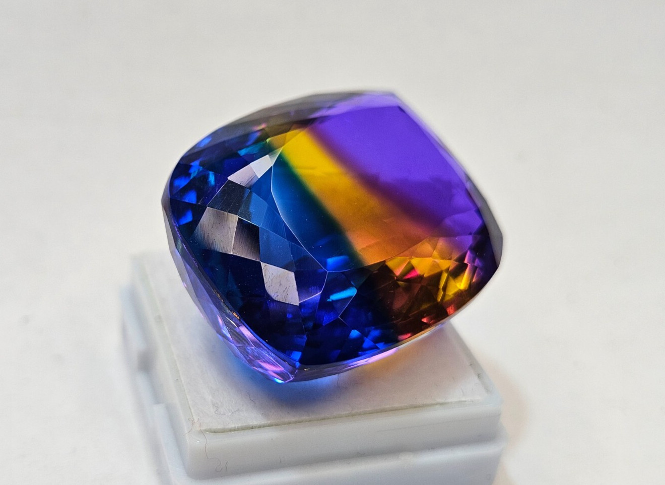 Bi-Colour Ametrine Natural Fancy Cut 90+ Ct Certified Loose Gemstone