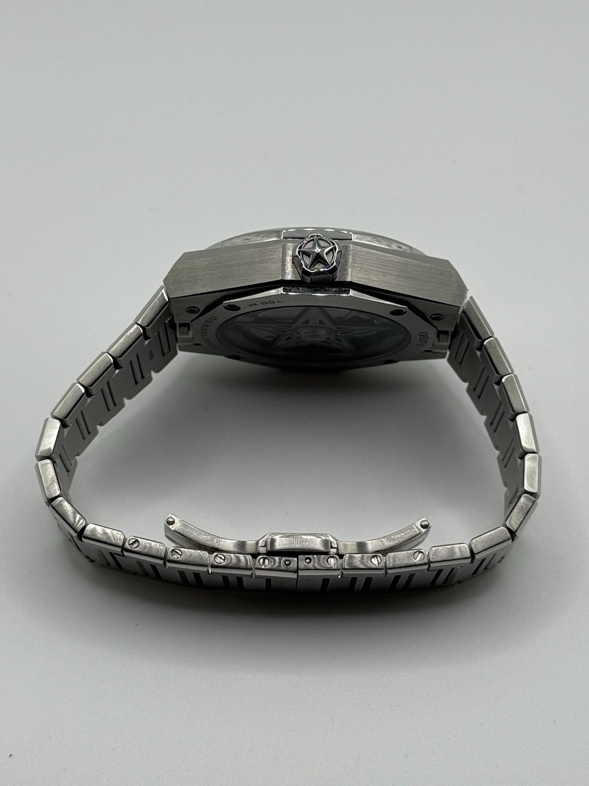 Zenith Defy Men’s Black Watch – 03.9300.3620/21.I001