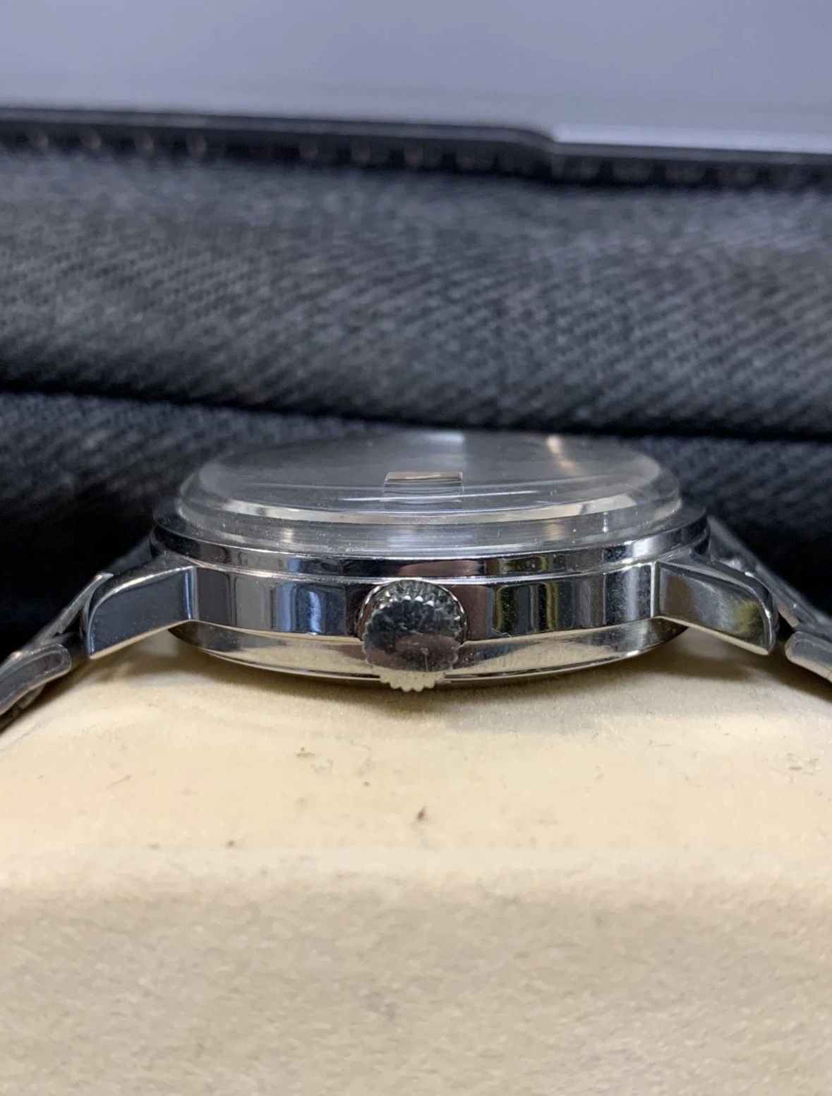 Vintage Gruen Precision 25 Jewel Automatic Wrist watch Runs well
