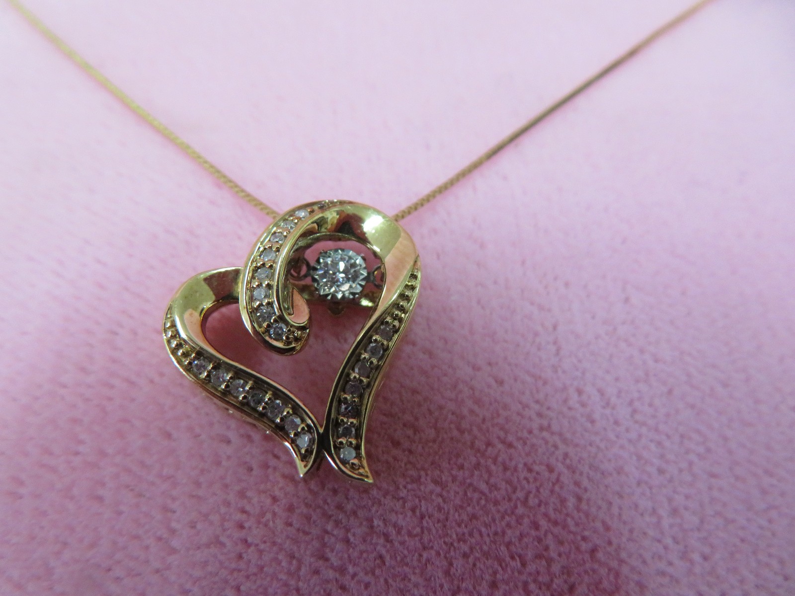 OTC 18″ 10K Yellow Gold Box Chain Diamond Open Heart Pendant & Necklace 3.46 G