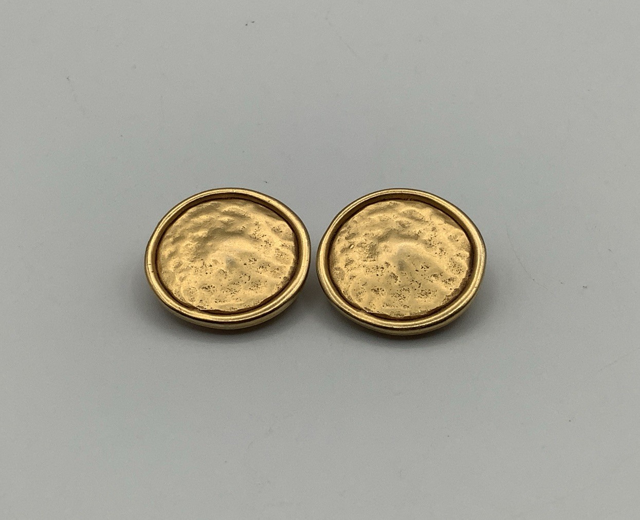 Vintage Premier Gold Tone Earrings Clip On Hammered Disc Button