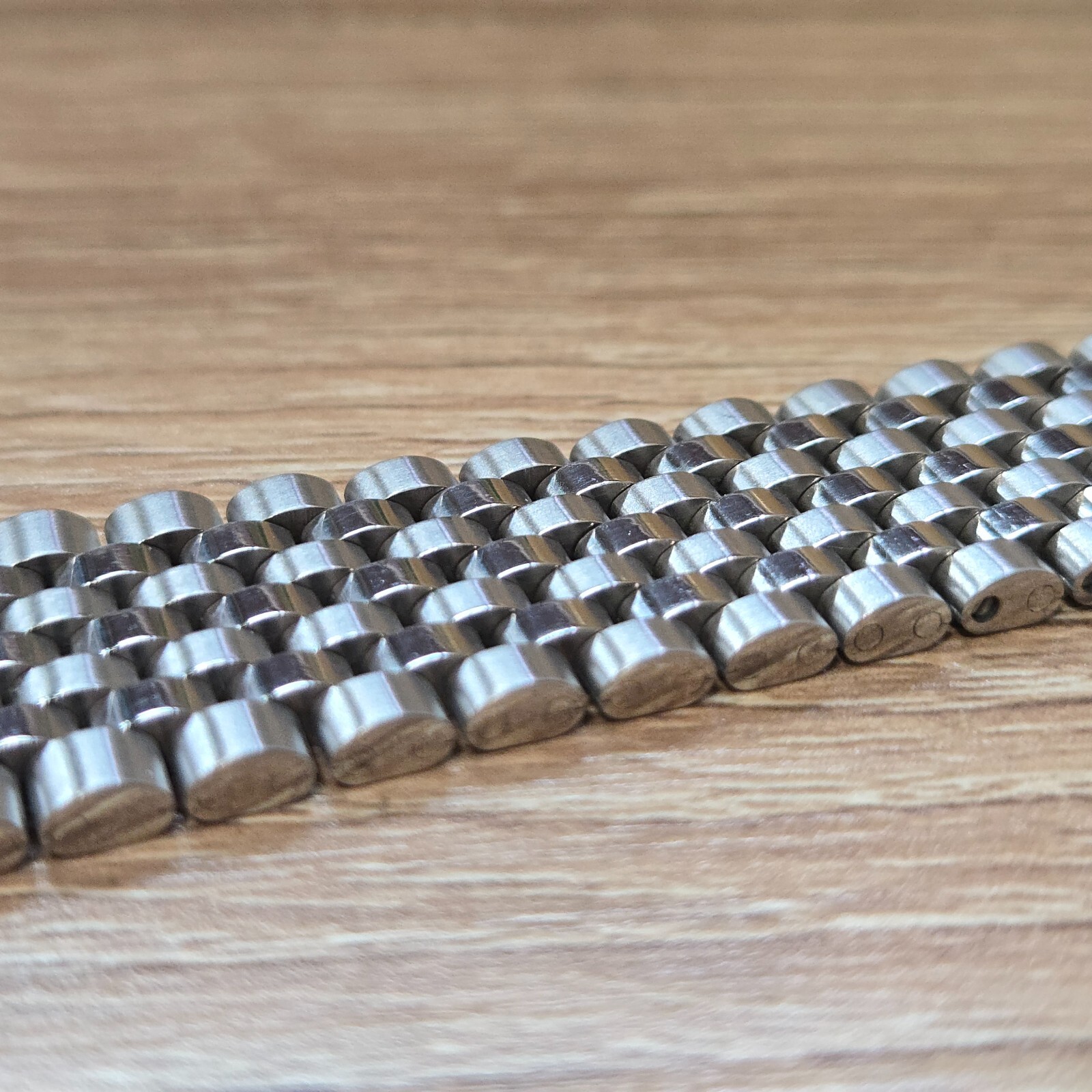 Rare and beautiful stainless steel watch bracelet/watch band 18mm
