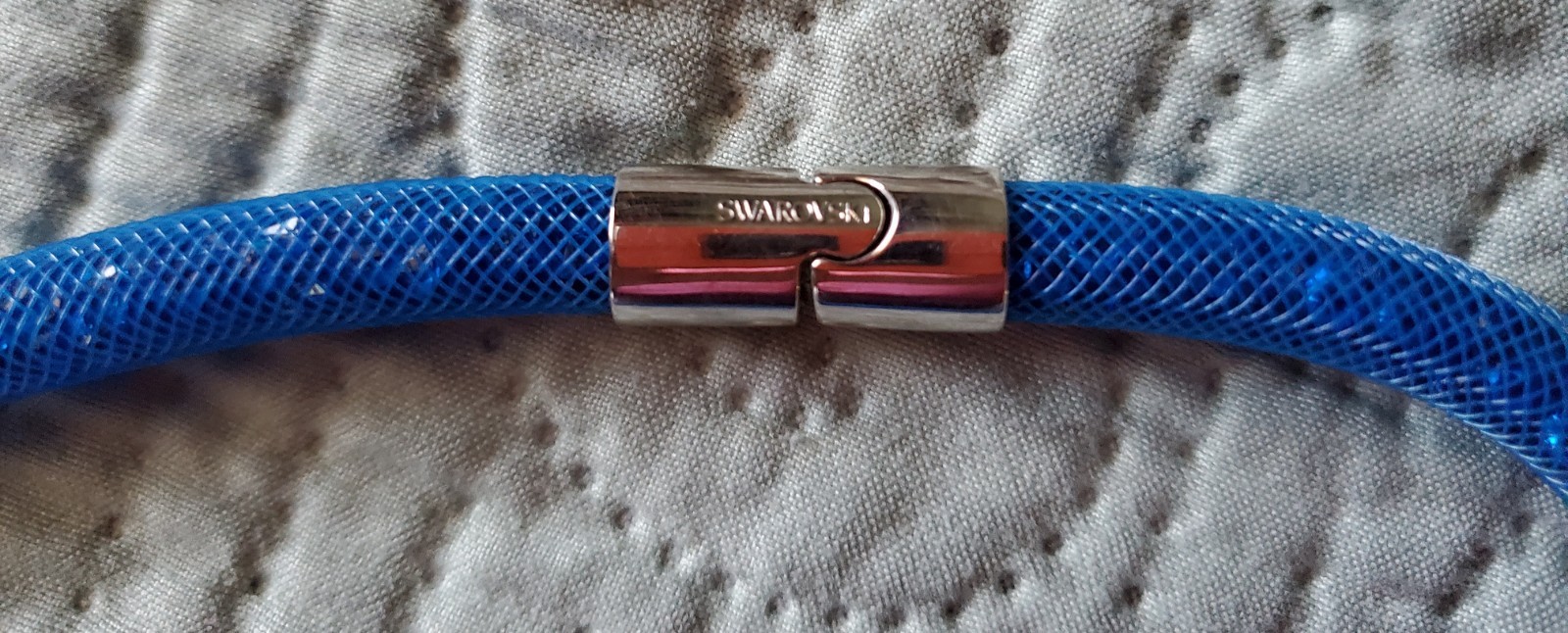 Swarovski 5184789 Stardust Double Wrap Bracelet / Choker, Medium, Capri Blue