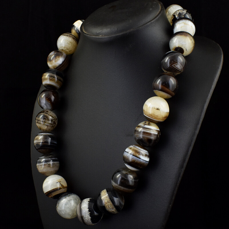 Untreated 1635.00 Cts Earth Mined Onyx Round Shape Beads Necklace NK-14E249