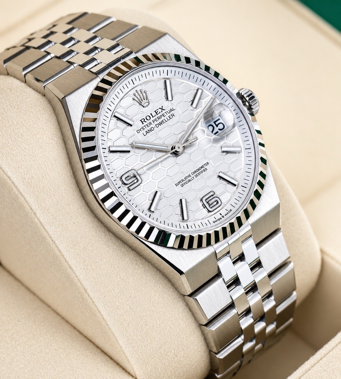 2025 Rolex Land-Dweller 40 White Honeycomb Dial on Flat Jubilee 127334 Complete