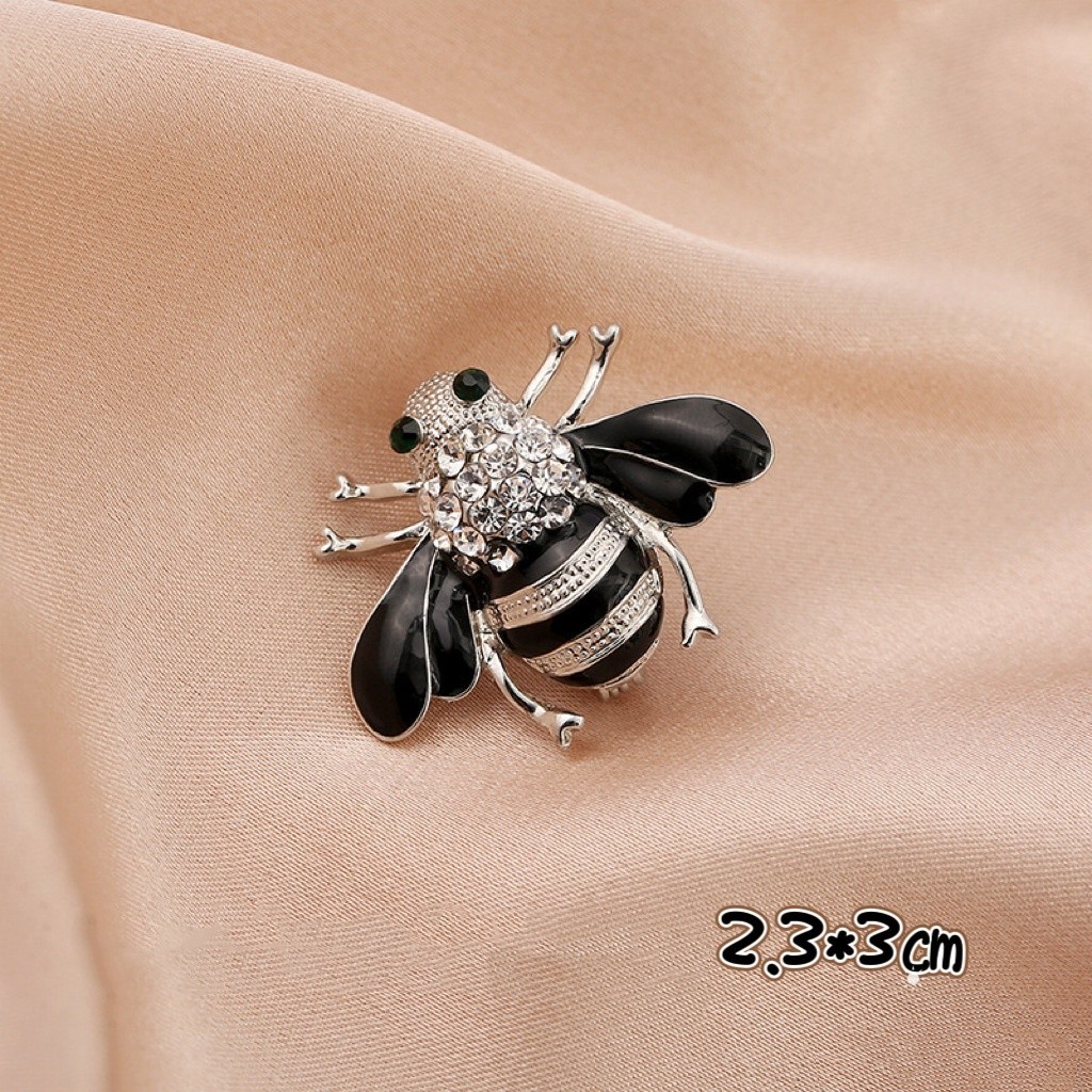 Wholesale 7PCS Mixed Lots Fashion Rhinestone Enamel Bee Brooch Pins