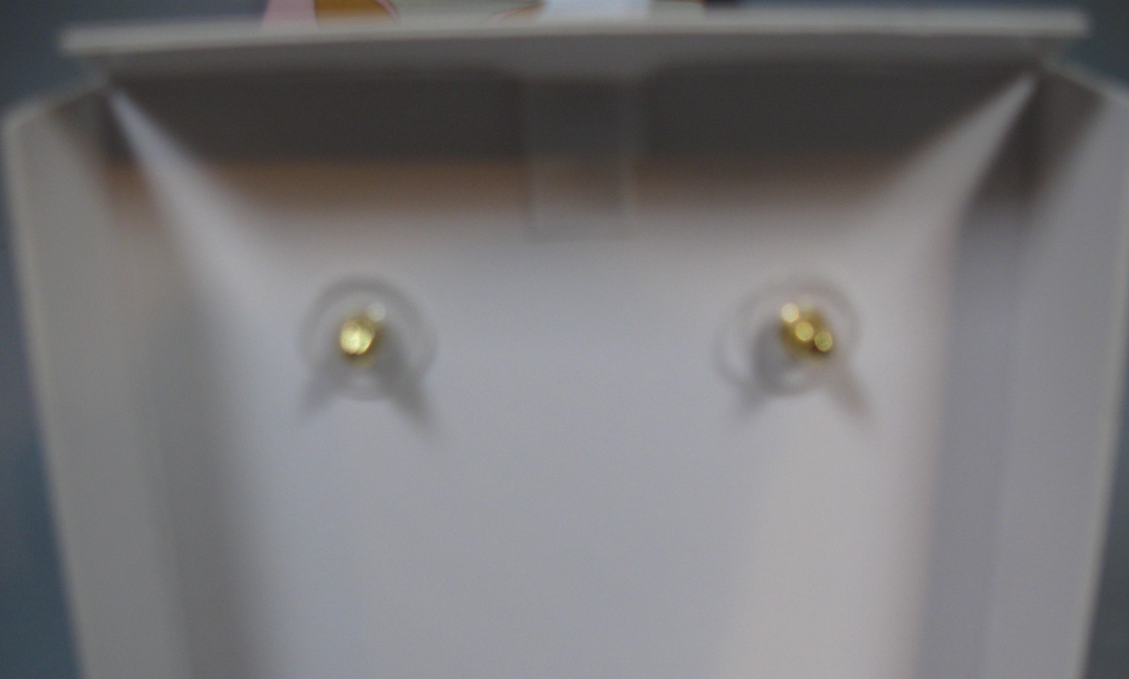 House Of Harlow 1960 Earrings Hearts Glass Stones NEW