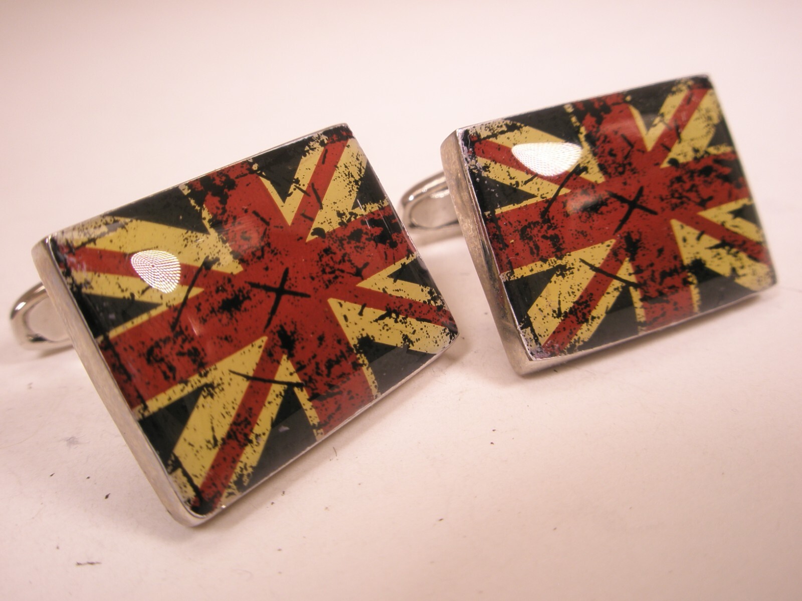 Flag of United Kingdom Distressed Union Jack Vintage BEN SHERMAN Cuff Links