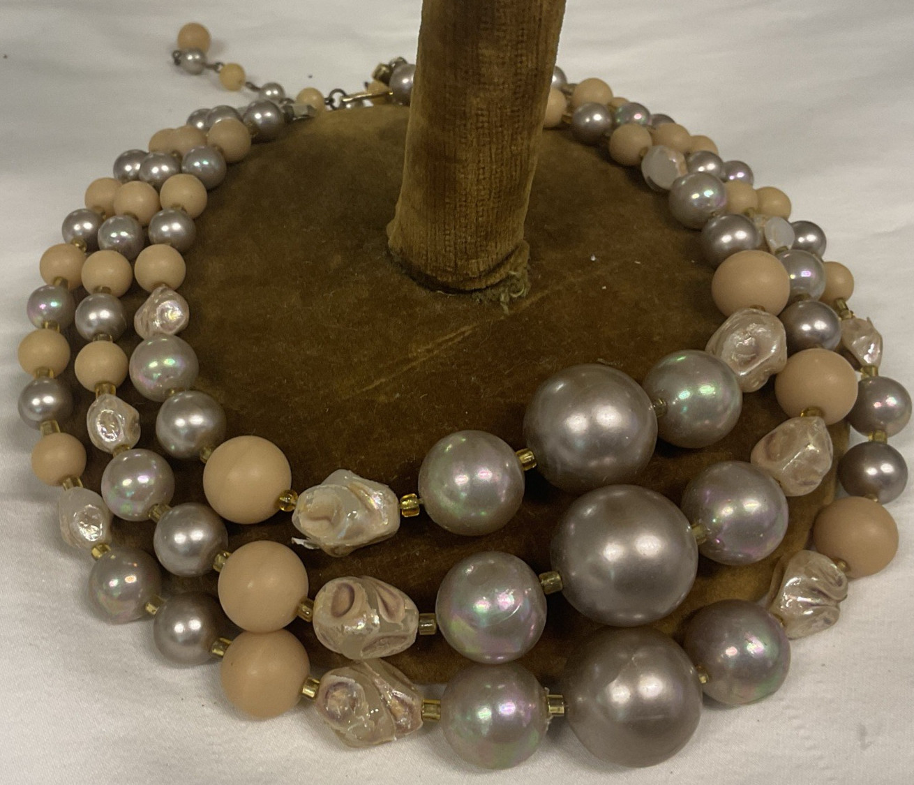 Used Vintage 50’s – 60’s 13″ Triple Strand Beaded Necklace (Japan)