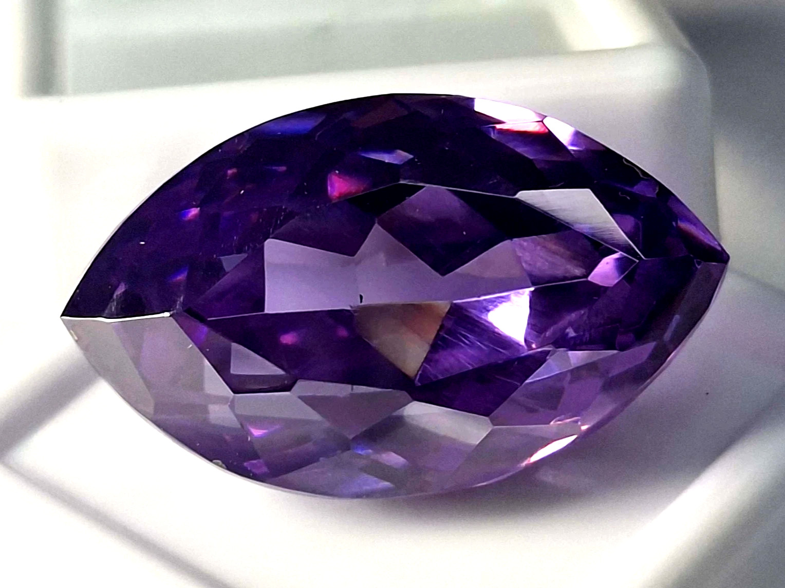 Real Zircon Natural Purple Marquise Cut 58-60Ct Certified Loose Gemstone TQ2007