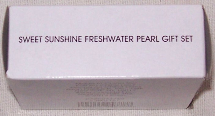 AVON Sweet Sunshine FRESHWATER PEARL Gift Set. Pierced. PINK. Women/Juniors NEW