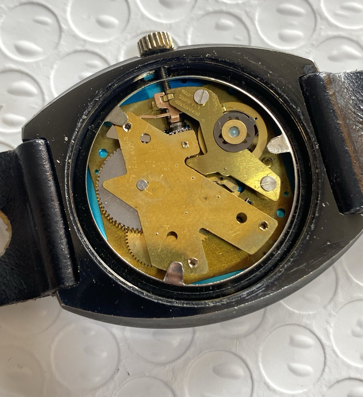 Diantus De Luxe Vintage Watch Men’s 38mm Date Swiss Made Blue Dial Very Rare