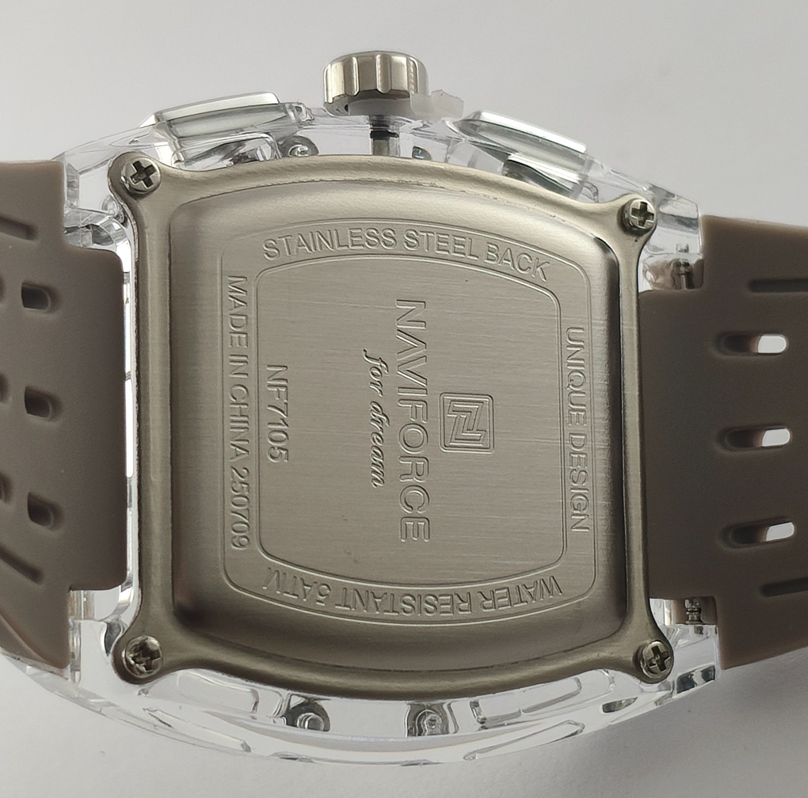 Naviforce Chronograph Quartz Black Dial “Date” Men Wristwatch “Stay Stylish”