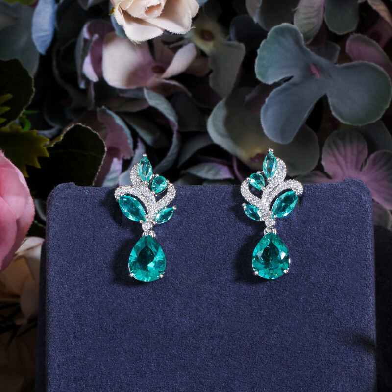 Women Silver Plated Green Cubic Zirconia Leaf Dangle Drop Earrings Party Jewelry