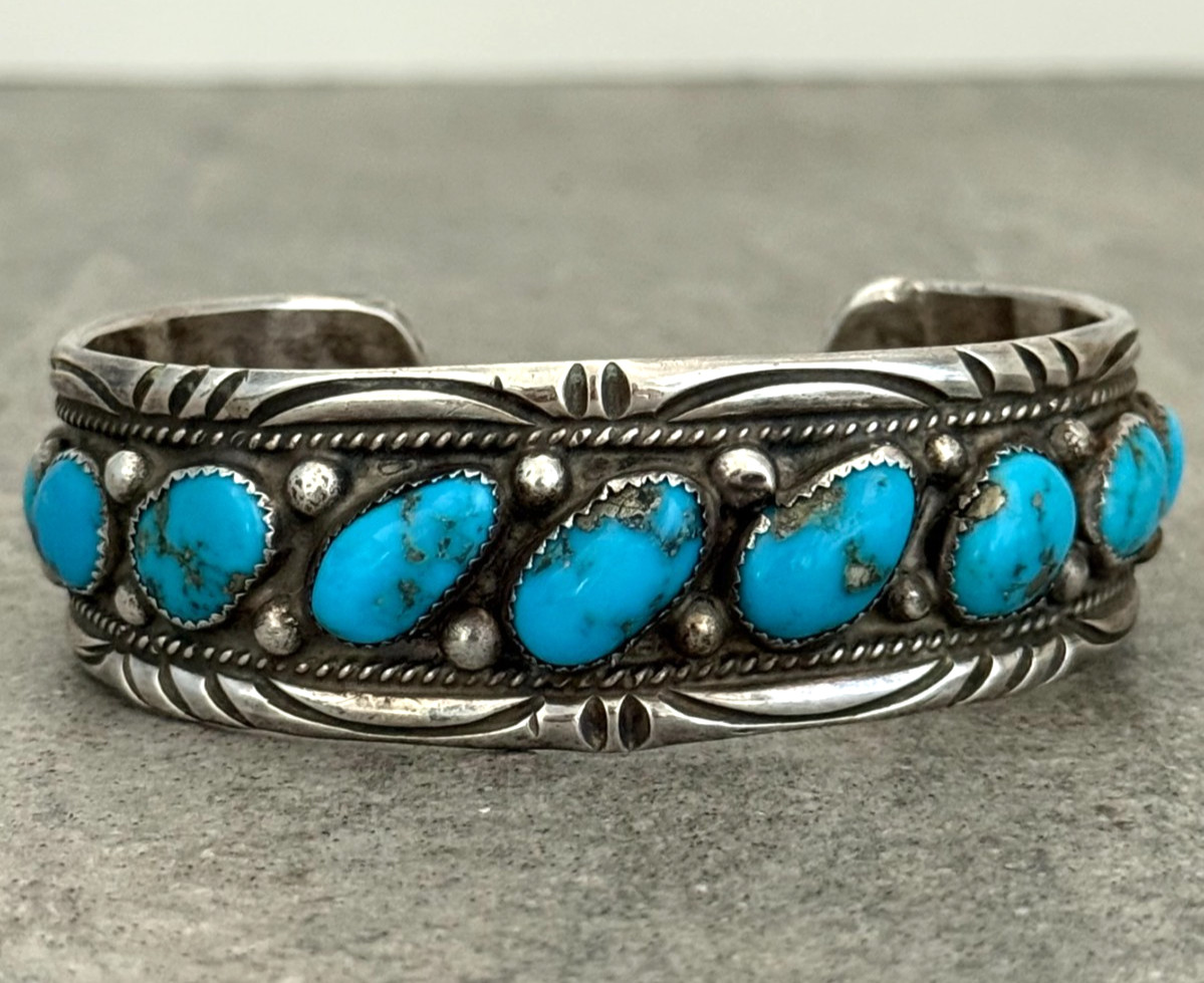 Vintage Native American Navajo MORENCI TURQUOISE Sterling LARGE Bracelet 8.25 in