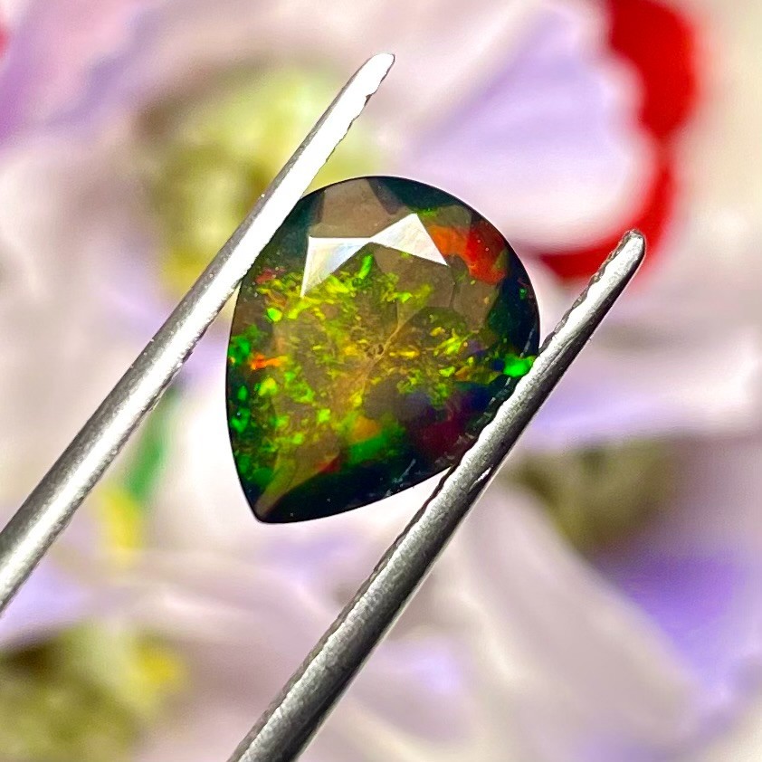Black Smoked Faceted Ethiopian Opal 10.20x8x4MM Pear Cut Loose Gemstone (E-122)