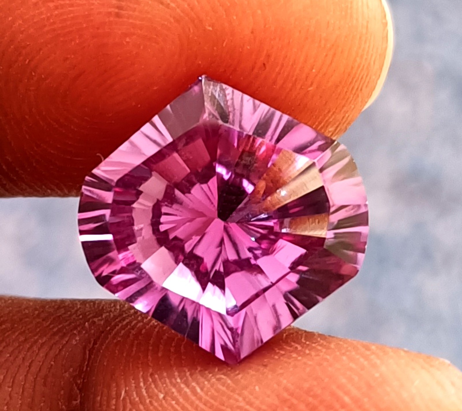 11.85 Ct NATURAL Loose Montana Bi-Color Change Sapphire Fancy Loose GEMSTONE