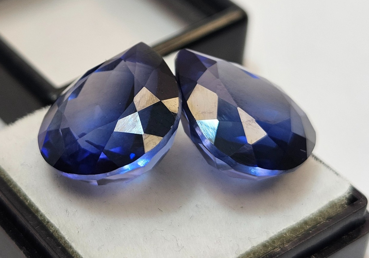 Blue Pear Cut 30+ Ct Natural Tanzanite Loose Pair GEMSTONE For Earring Making