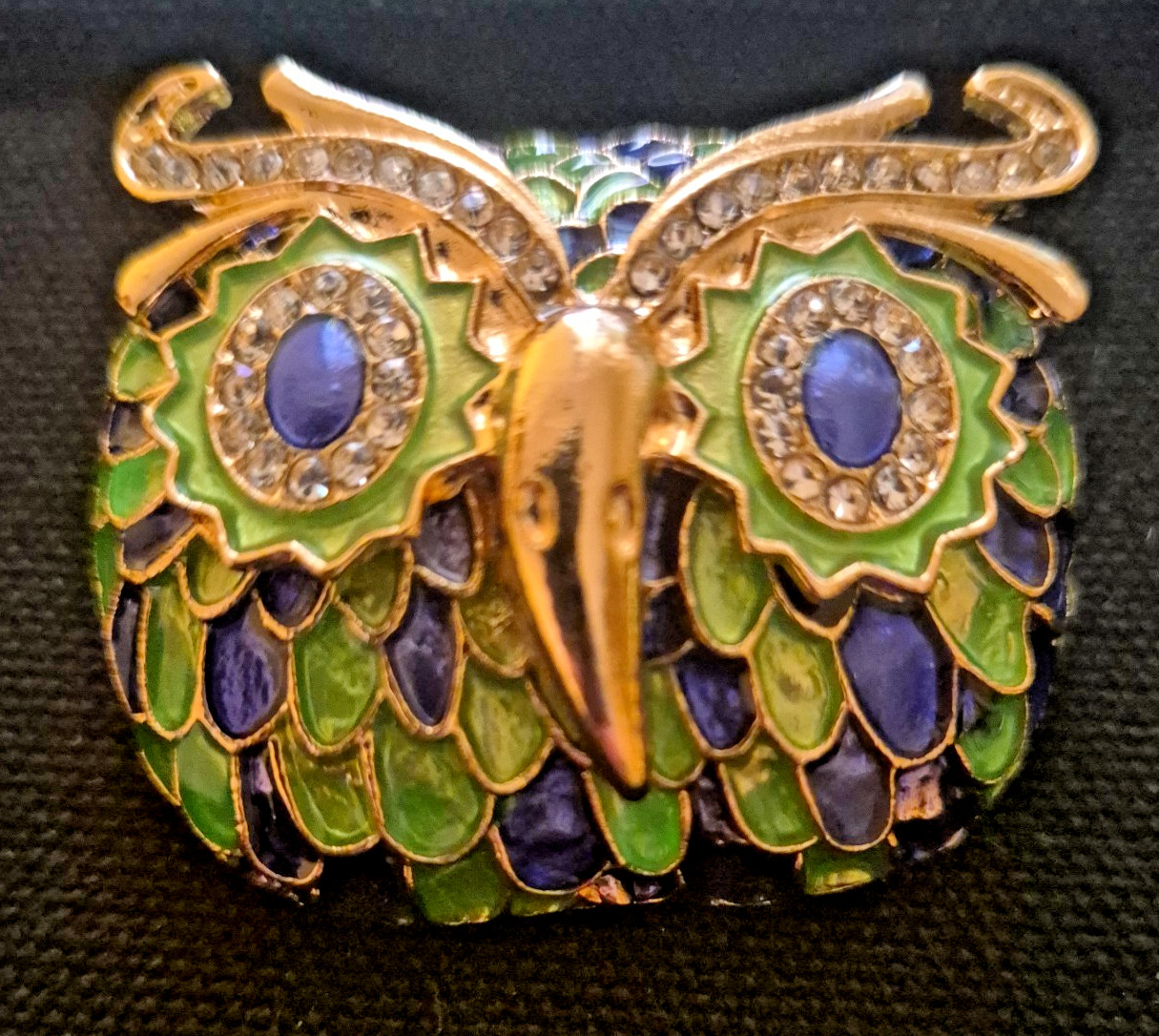 Vintage Art Deco Style Striking Owl Head Brooch Pin Enamel Gold Tone