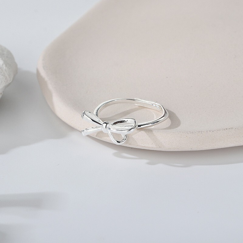 Bow Tie Bowknot Band Ring in 925 Sterling Silver