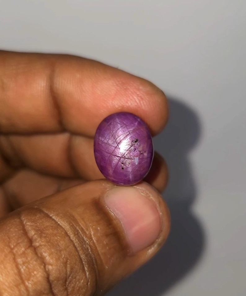 Natural 21.25 Ct Star Ruby Red Oval untreated Cabochon Loose Gemstone
