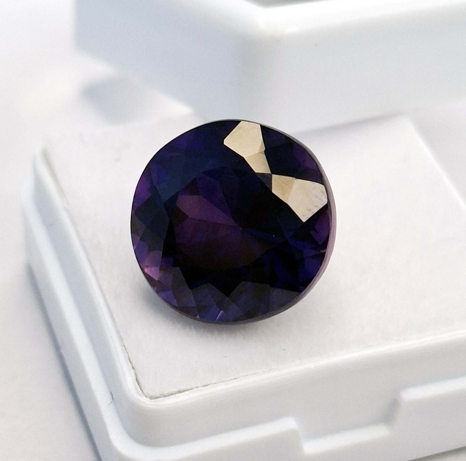 Natural Iolite Deep Purple Round Cut 13-15 Ct Certified Loose Gemstone RK372