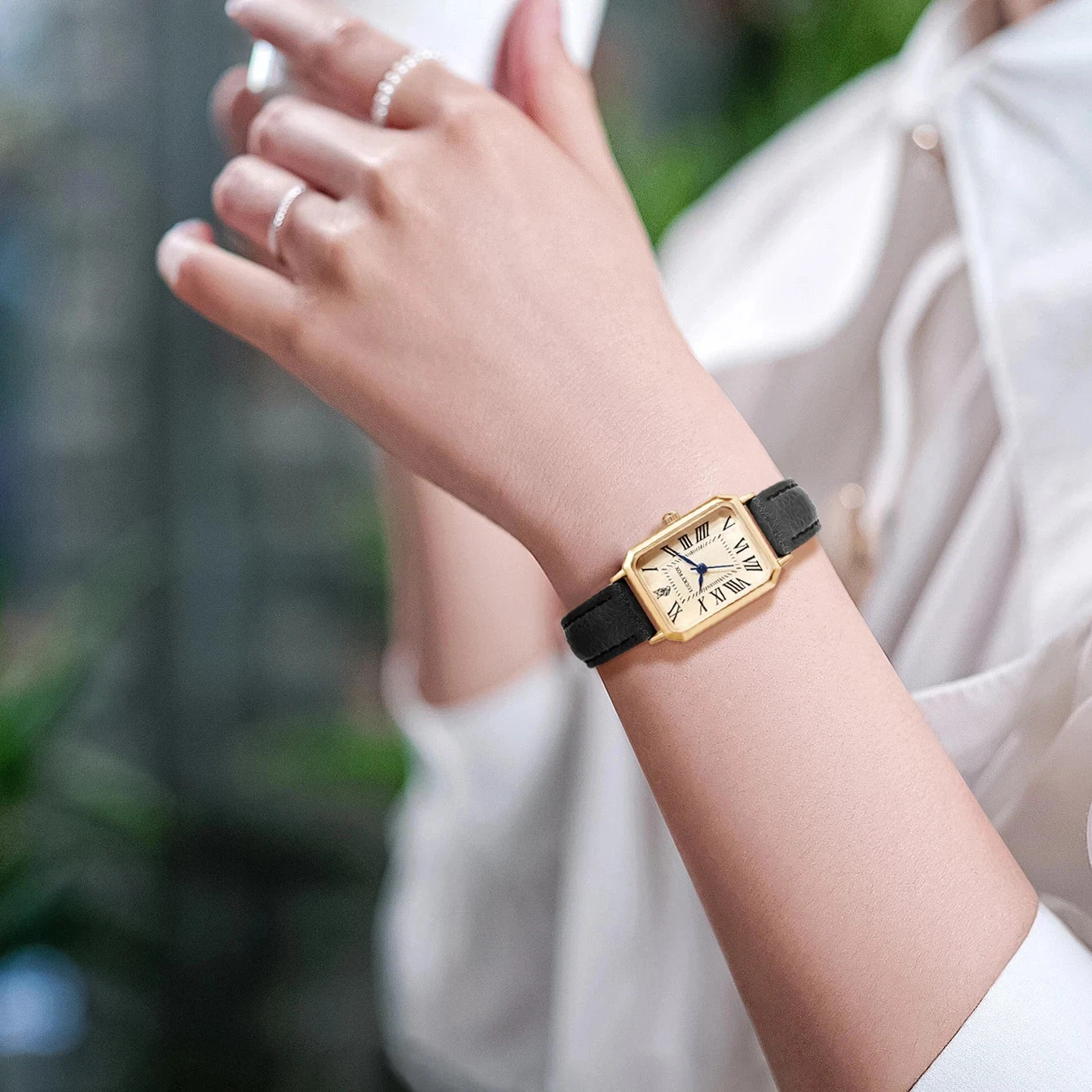 Fashion Retro Digital Dial Casual Watches Square Leather Strap Fashionable