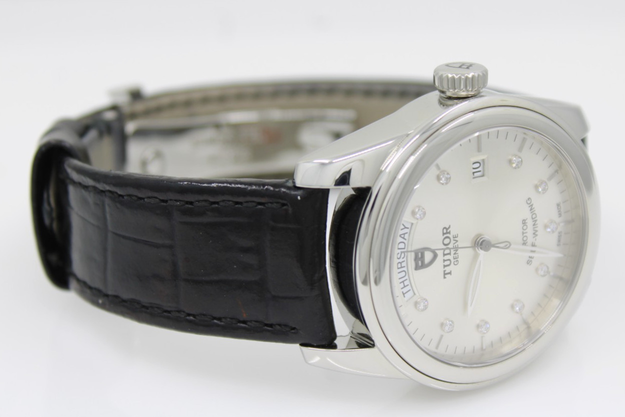 Tudor Glamour Day/Date 39mm Silver Diamond Dial Automatic Watch M56000