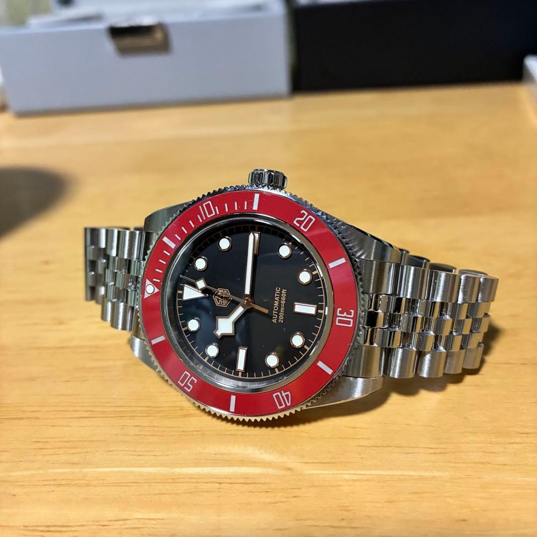 San Martin SN0128G SN0118 Automatic Watch Red Bezel Jubilee Bracelet NEAR MINT