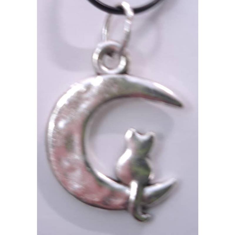 Kitty Sitting on Moon Pendant Cat Feline Animal Lover Charm Pendant Silver Tone